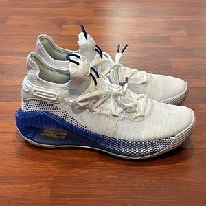 Under Armour Curry 6 GS ‘Dub Nation’ (size 4y/wmns 5.5 & 4.5y/wmns 6)